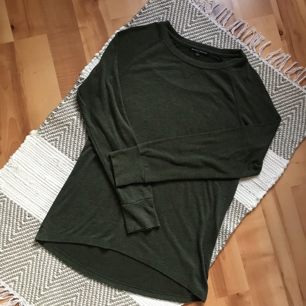 Brandy Melville sweater OS emerald green